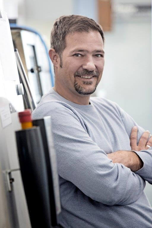 Geschäftsführung der pro move GmbH für präzise und verlässliche Fertigungsprozesse